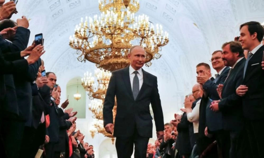 Ρωσία: Συσπείρωση του πληθυσμού υπέρ της Εθνικής Κυριαρχίας & των Εθνικών Αξιών